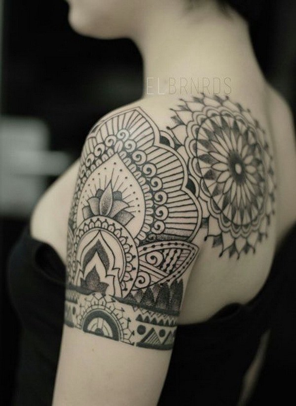 10-shoulder-tattoo-designs