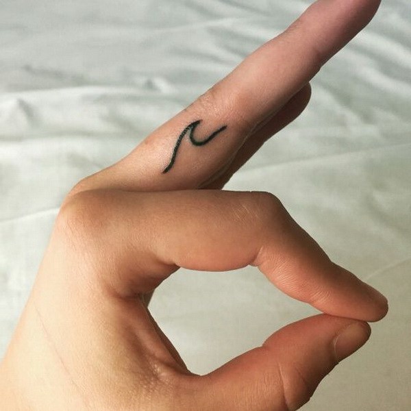 17-finger-tattoo-designs
