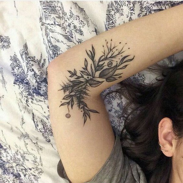 21-flower-tattoo-design-ideas