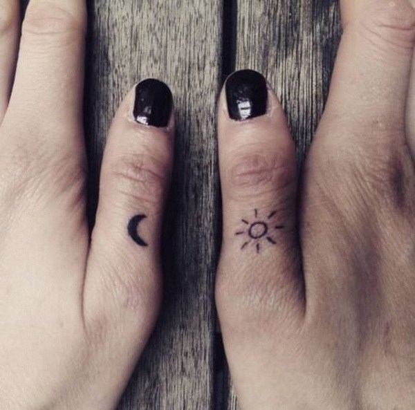 26-finger-tattoo-designs