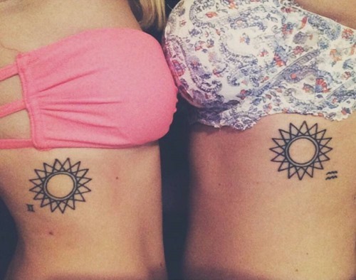 30-small-and-simple-tattoos-for-girls-29