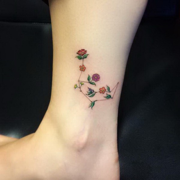 37-flower-tattoo-design-ideas