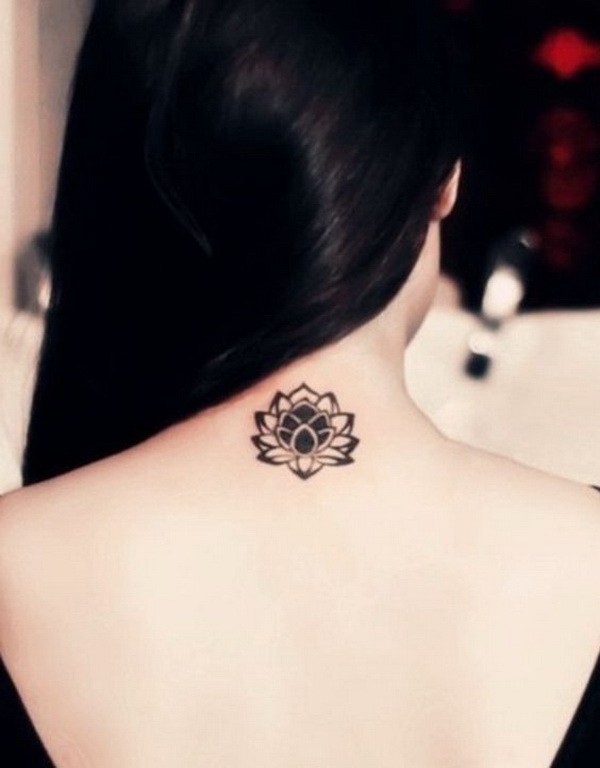 39-back-of-neck-tattoo-designs