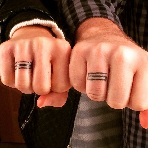 3d-wedding-ring-finger-tattoos