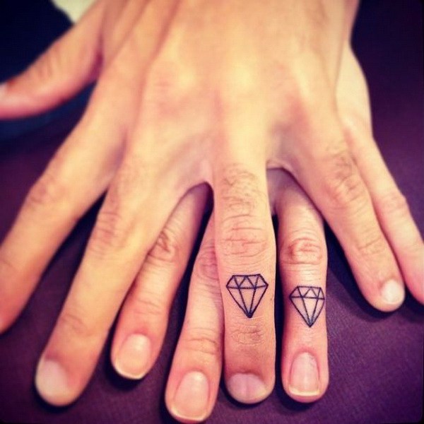 41-finger-tattoo-designs