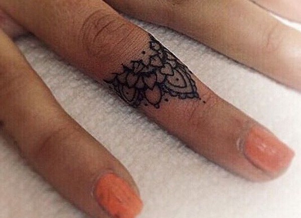 5-finger-tattoo-designs