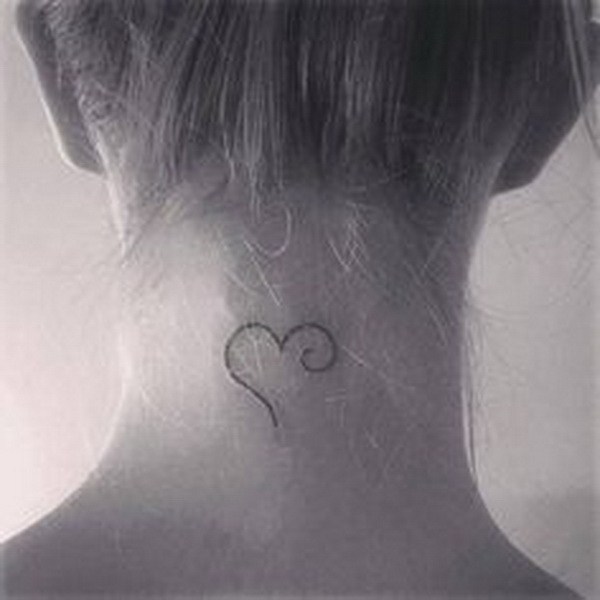 57-back-of-neck-tattoo-designs