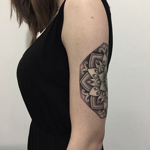 99-amazing-female-tattoo-designs-2-2