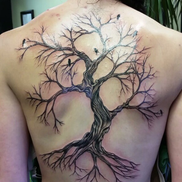 birds-and-tree-free-hand-tattoo