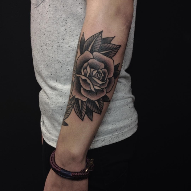 black-rose-tattoo-15