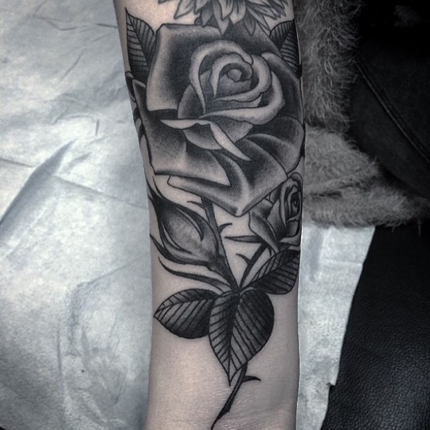 black-rose-tattoo-17