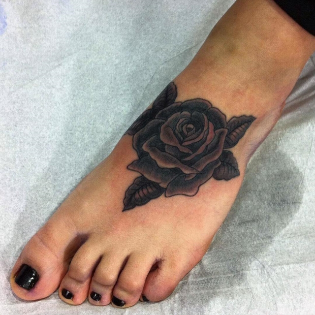 black-rose-tattoo-22