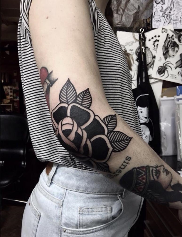 black-rose-tattoo-7