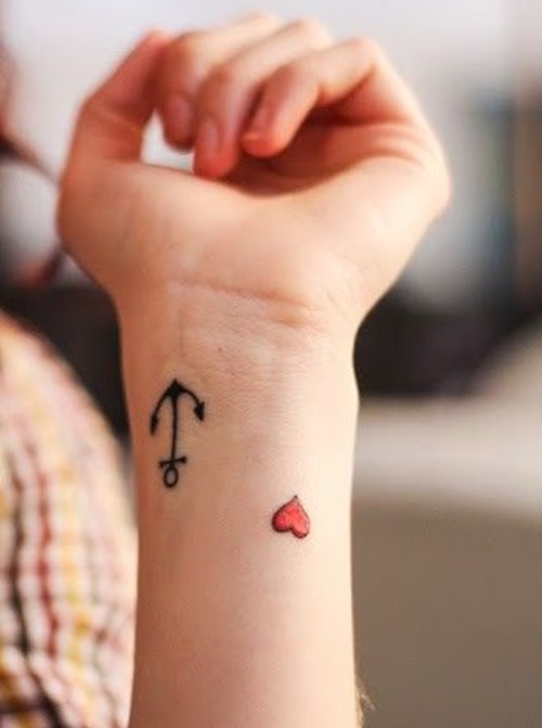 cute-wrist-anchor-and-heart-tattoos-for-women