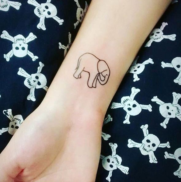 tiny-small-elephant-tattoo