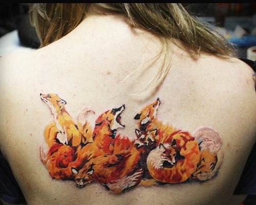 beautiful-red-fox-tattoo-on-back
