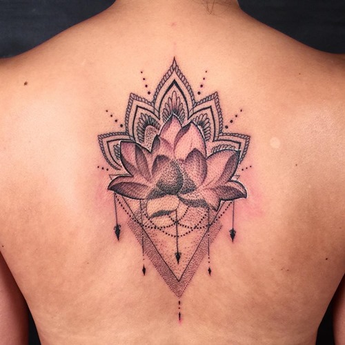 best-lotus-flower-tattoo-on-back