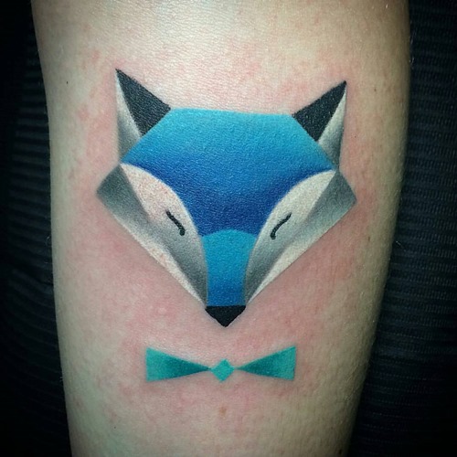 blue-fox-head-tattoo-designs