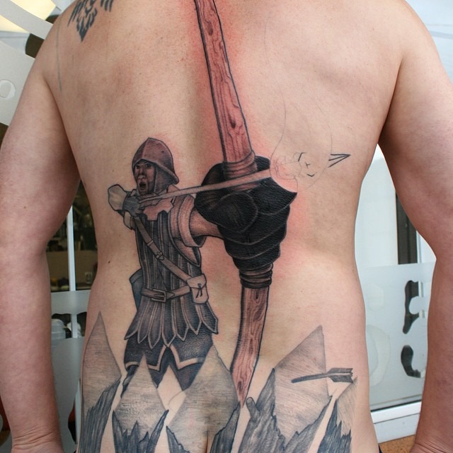 dark-hunter-bow-and-arrow-tattoo