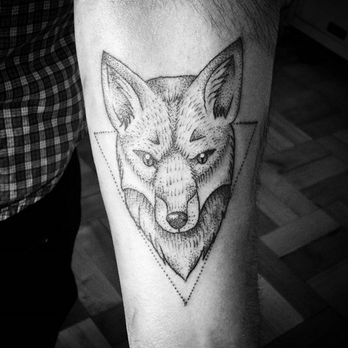 dotwork-fox-tattoo-designs