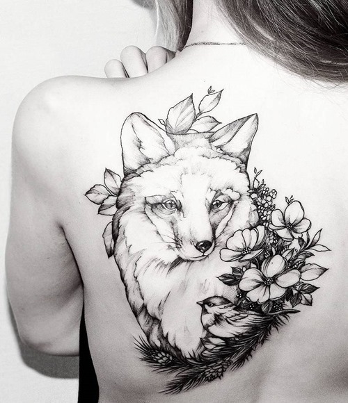 feminine-fox-tattoos-for-women-on-back