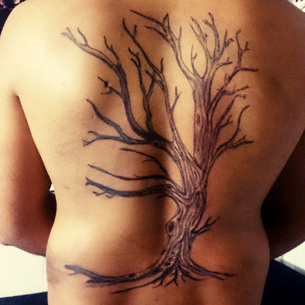 full-back-dead-tree-tattoos