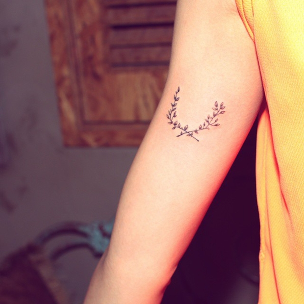 laurel-wreath-tattoo-16