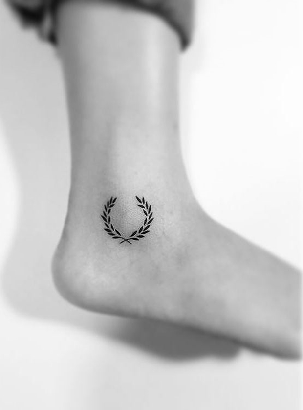 laurel-wreath-tattoo-44