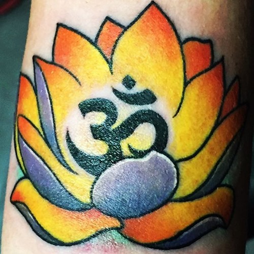 lotus-flower-om-tattoo-designs