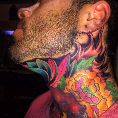 lotus-flower-tattoo-neck