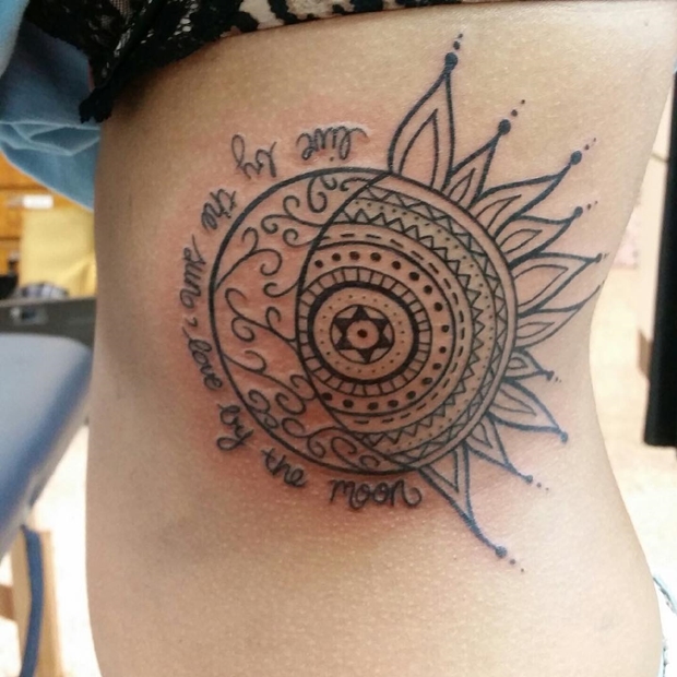 moon-and-sun-side-tattoos-for-girls