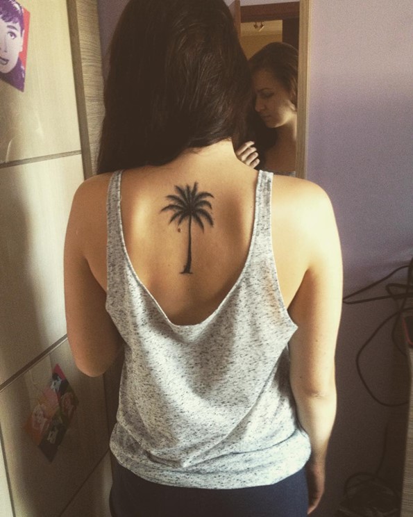smal-palm-tree-tattoos-on-back