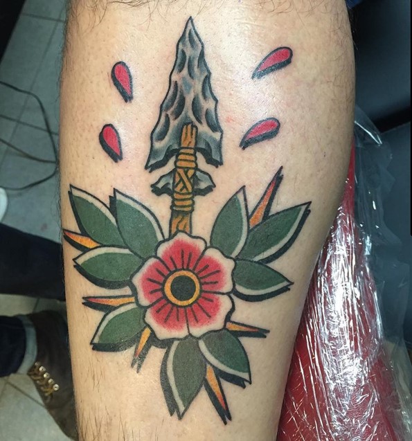 traditional-arrowhead-tattoo