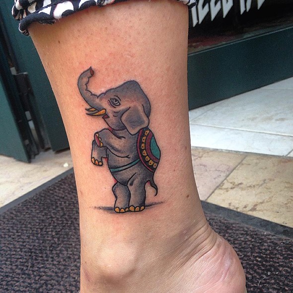 traditonal-small-elephant-tattoo-foot