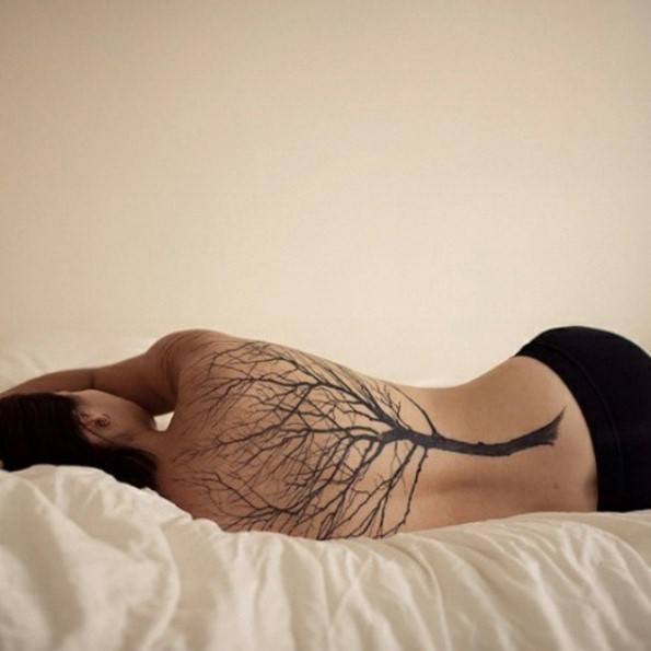 tree-tattoos-on-back-10