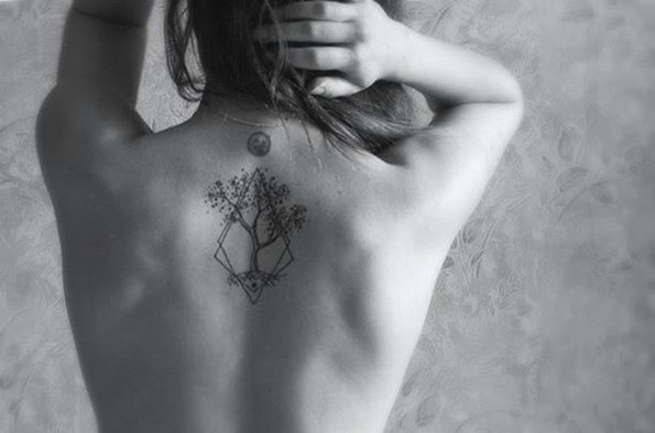 tree-tattoos-on-back-11