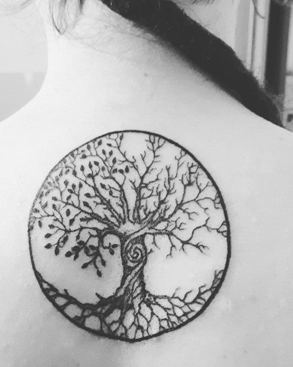 tree-tattoos-on-back-12