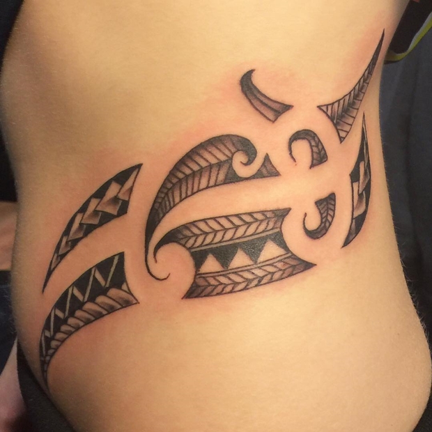 tribal-side-tattoos-for-girls