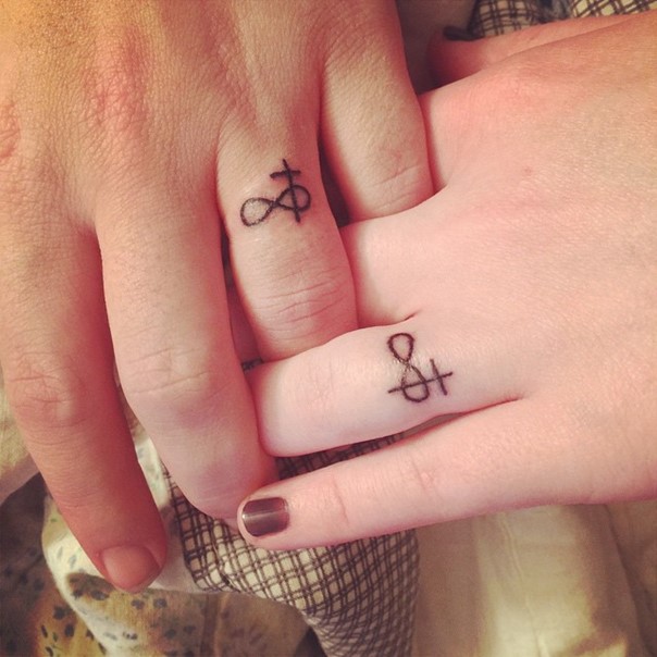 wedding-band-infinity-cross-tattoos