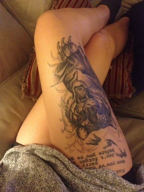 45-thigh-tattoo-ideas-for-girls-28