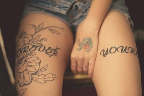 45-thigh-tattoo-ideas-for-girls-30