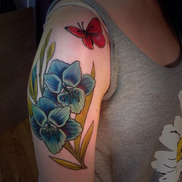 butterfly-tattoos-with-flowers-ideas