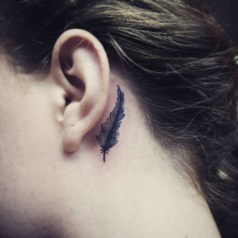 feather-tattoos-behind-ears-768x768