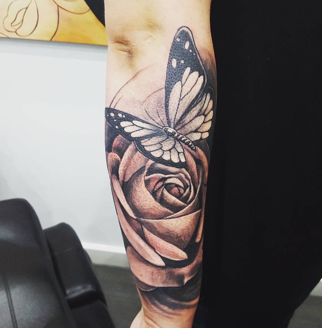 rose-flower-and-butterfly-tattoo
