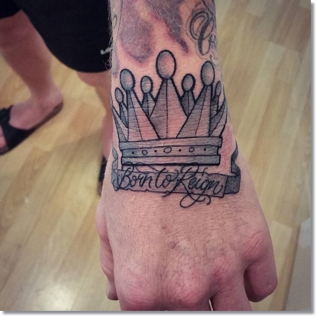small-crown-tattoo-for-men