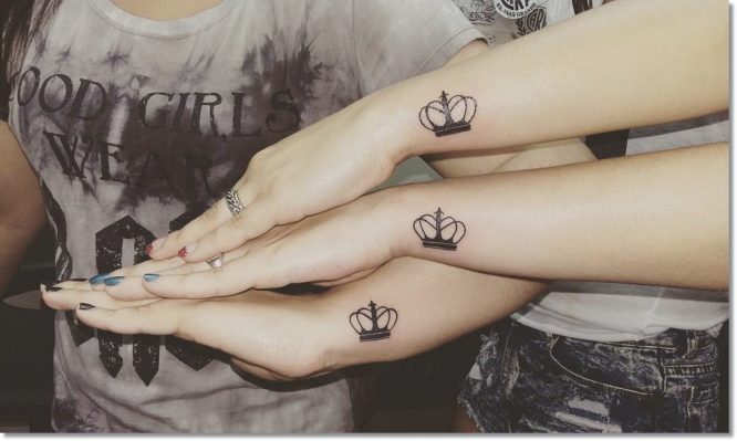 small-crown-tattoos-for-sisters-1-666x399