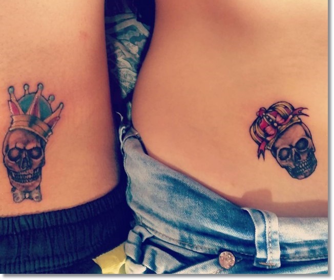 small-crown-tattoos-for-sisters-4