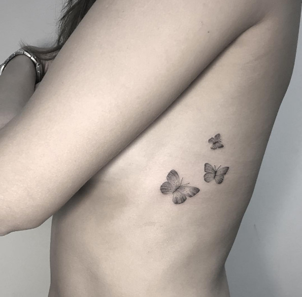 blackwork-butterfly-tattoos