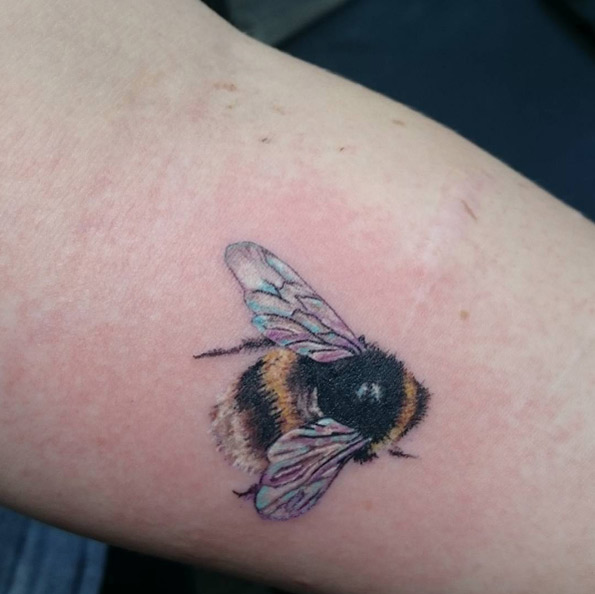 bumblebee-tattoo