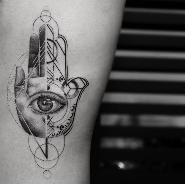 epic-hamsa-hand-tattoo